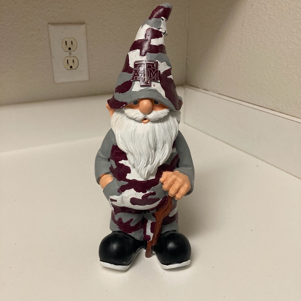 Texas A&M Aggies Garden Gnome 11” Forever Collectibles Marroon Grey